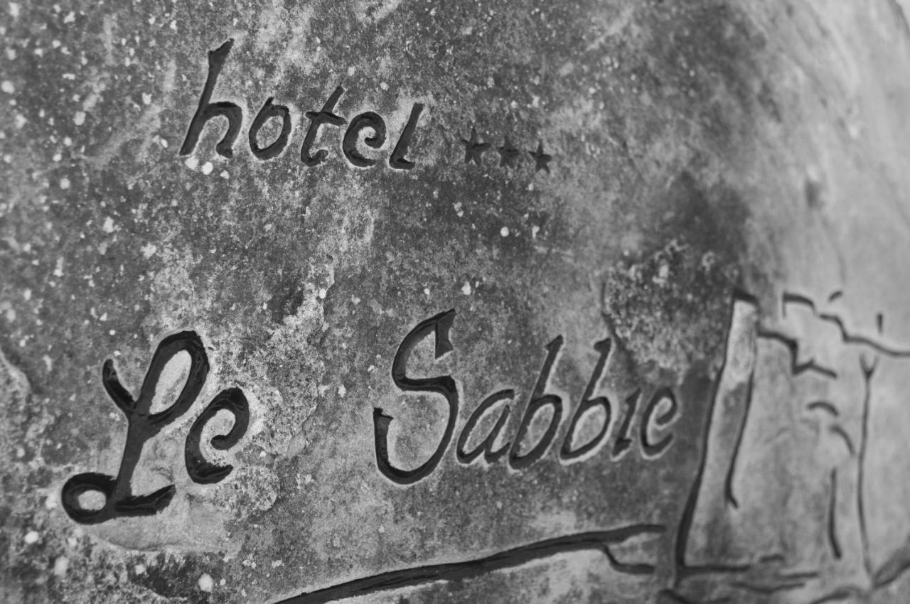 Hotel Le Sabbie Calasetta Exterior foto